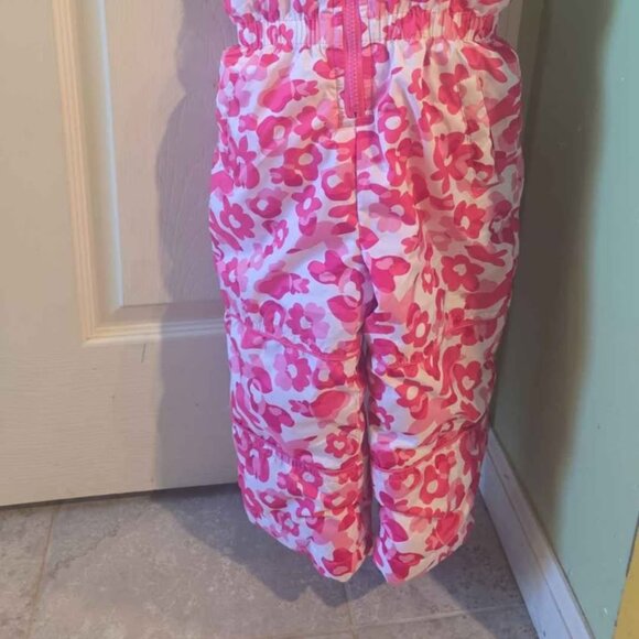 Girl 24 mos snow pants - Picture 2 of 2